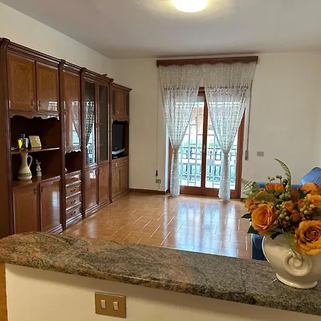 Gregoraci לינה וארוחת בוקר רומא